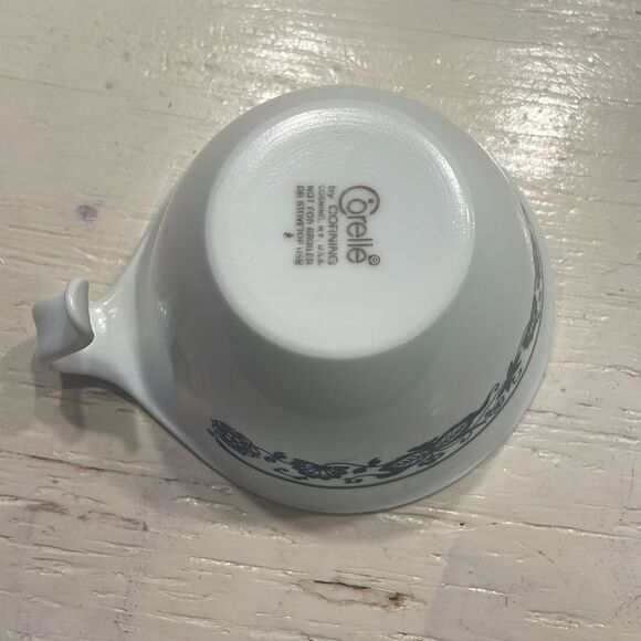Vintage 1972 Corelle Old Town Blue/Blue Onion by Corning 2 hook yea cups - Picture 12 of 15